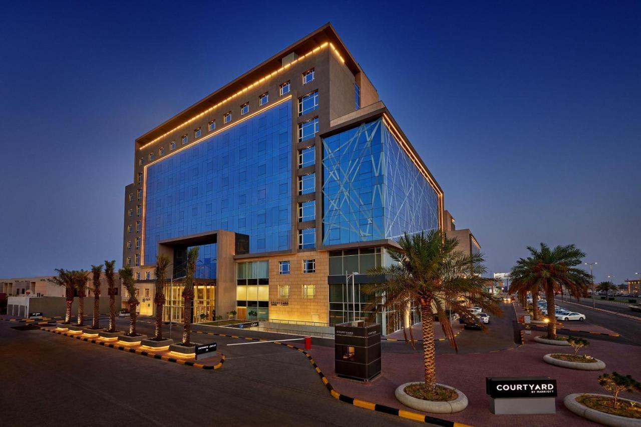 Courtyard By Marriott Jubail Hotel Exterior photo