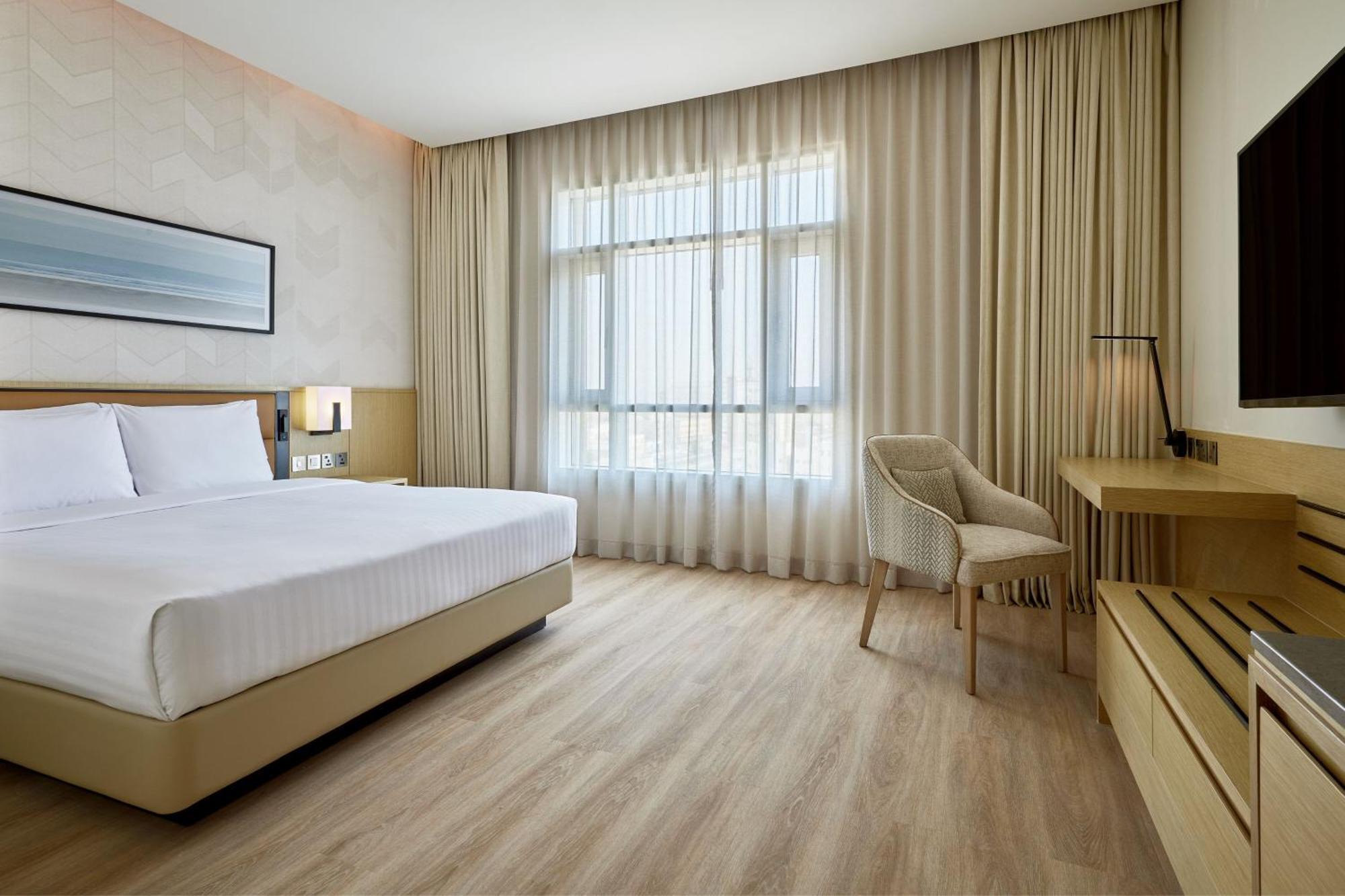 Courtyard By Marriott Jubail Hotel Exterior photo