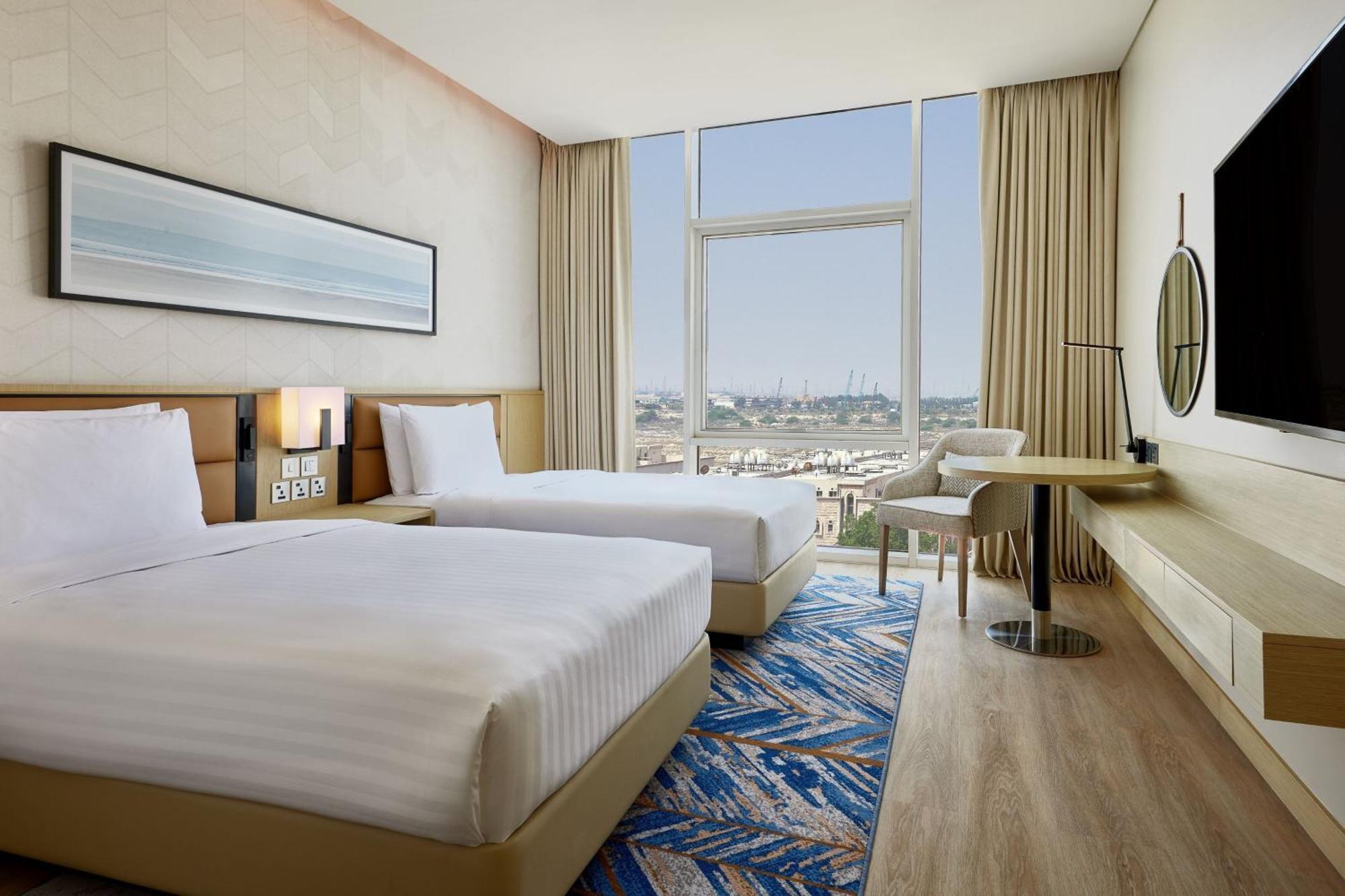 Courtyard By Marriott Jubail Hotel Exterior photo